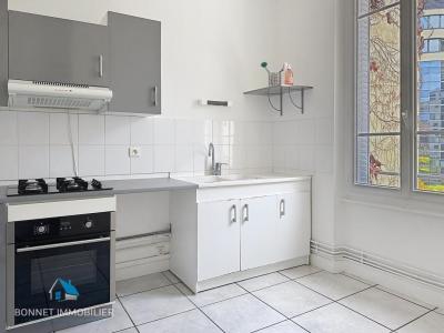 Louer Appartement 175 m2 Clermont-ferrand