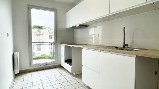 For rent Vaucresson 4 rooms 81 m2 Hauts de Seine (92420) photo 0