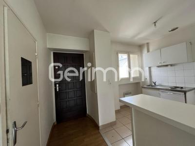 Louer Appartement Grenoble 516 euros