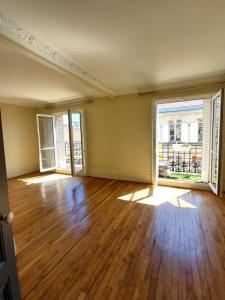 For sale Paris-17eme-arrondissement 3 rooms 72 m2 Paris (75017) photo 2