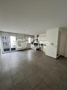 For rent Villeurbanne 2 rooms 45 m2 Rhone (69100) photo 0