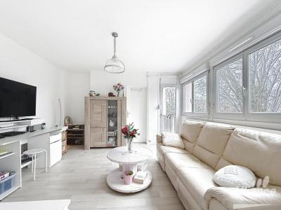 For sale Montbeliard 4 rooms 79 m2 Doubs (25200) photo 0