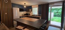 For rent Apartment Ambares-et-lagrave  61 m2 3 pieces