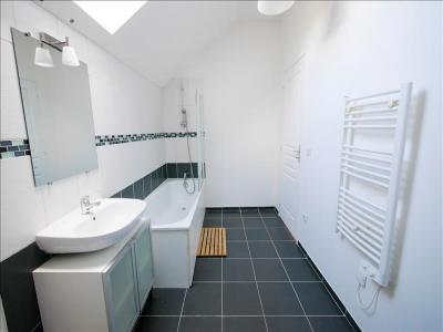 For rent Corbeil-essonnes 3 rooms 63 m2 Essonne (91100) photo 3