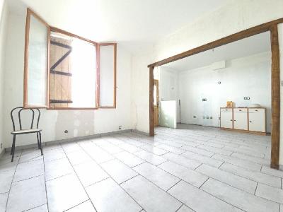 For sale 2 rooms 56 m2 Oise (60160) photo 1