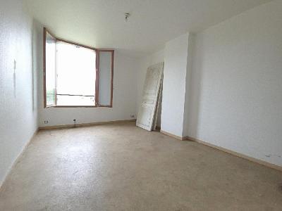 For sale 2 rooms 56 m2 Oise (60160) photo 2