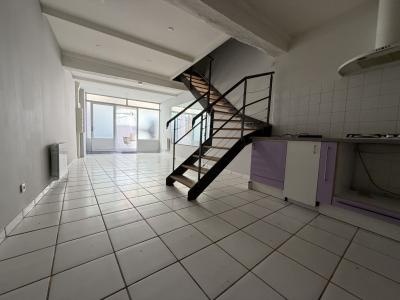 For sale CENTRE VILLE 5 rooms 88 m2 Isere (38480) photo 2