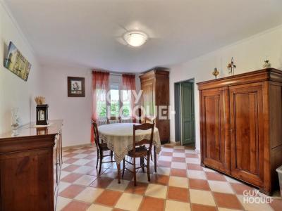 For sale Saint-mard 5 rooms 135 m2 Charente maritime (17700) photo 4