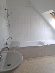Louer Maison 83 m2 Theneuil