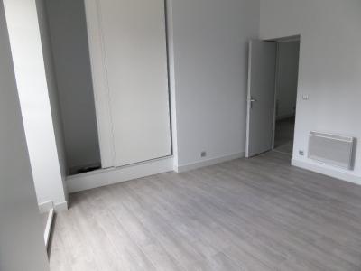 Louer Appartement Saint-yrieix-la-perche 390 euros