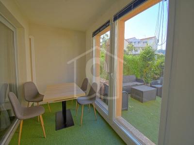 Louer Appartement 44 m2 Vallauris