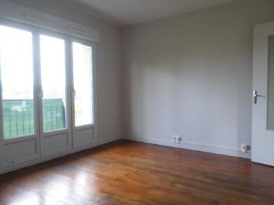 Louer Appartement Aillant-sur-tholon 492 euros
