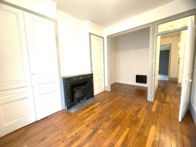 For rent Villeurbanne 1 room 36 m2 Rhone (69100) photo 0