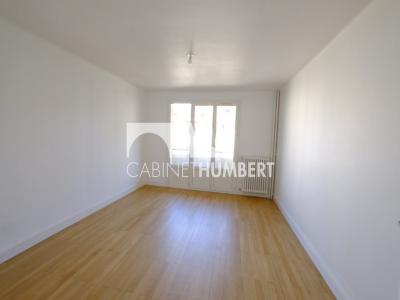 Louer Appartement 65 m2 Saint-etienne
