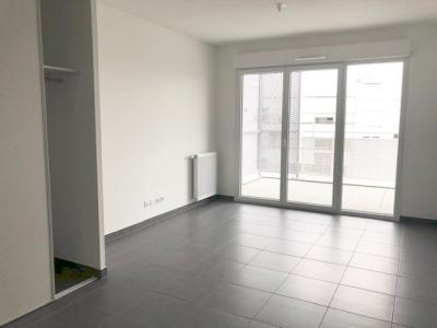 Louer Appartement Saint-priest Rhone