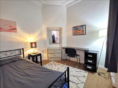 Louer Appartement Paris-17eme-arrondissement 1589 euros