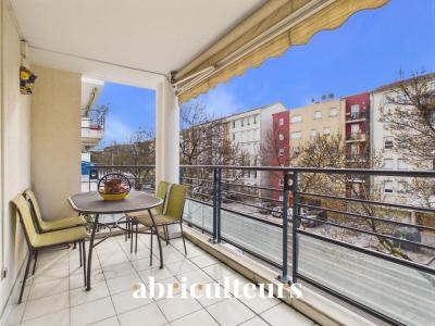 For sale Bron 2 rooms 50 m2 Rhone (69500) photo 0