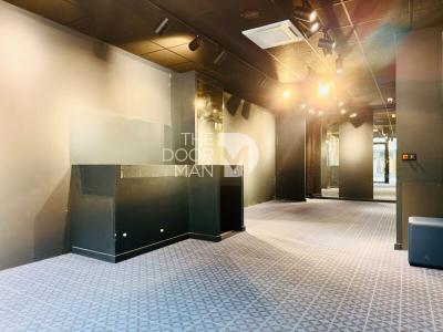 Annonce Vente Local commercial Laval 53