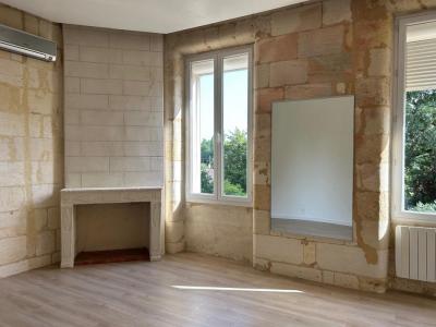 For rent Carbon-blanc 3 rooms 71 m2 Gironde (33560) photo 0