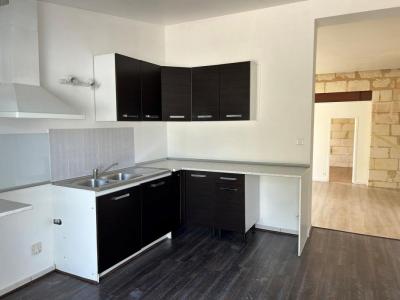 For rent Carbon-blanc 3 rooms 71 m2 Gironde (33560) photo 1