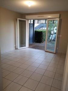 For rent Saint-jean-d'illac 2 rooms 40 m2 Gironde (33127) photo 3