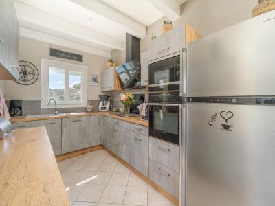 For sale 6 rooms 143 m2 Bouches du Rhone (13105) photo 2