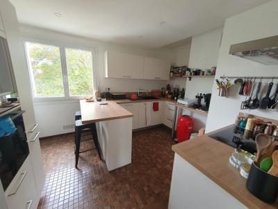 For sale Bourges 3 rooms 87 m2 Cher (18000) photo 3