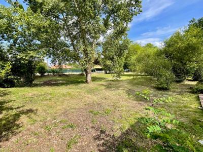 Acheter Terrain 1385 m2 Merignac