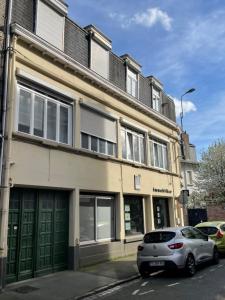 For rent Madeleine 1 room 27 m2 Nord (59110) photo 0