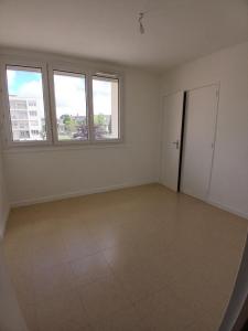 Annonce Location 4 pi�ces Appartement Chazelles-sur-lyon 42