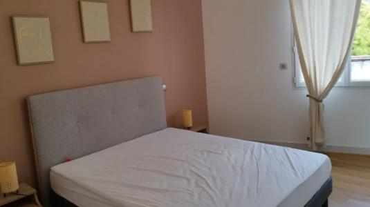 For rent Libourne 1 room 50 m2 Gironde (33500) photo 1