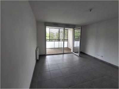 For rent Toulouse 3 rooms 65 m2 Haute garonne (31100) photo 0