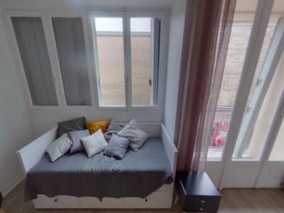 Louer Appartement 27 m2 Lyon-3eme-arrondissement