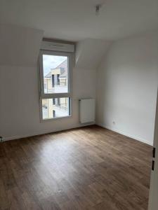 For rent Dammarie-les-lys 2 rooms 44 m2 Seine et marne (77190) photo 3