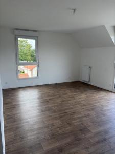 For rent Dammarie-les-lys 2 rooms 85 m2 Seine et marne (77190) photo 1