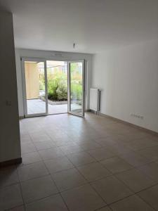 For rent Dammarie-les-lys 3 rooms 63 m2 Seine et marne (77190) photo 0