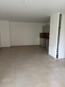 For rent Dammarie-les-lys 3 rooms 63 m2 Seine et marne (77190) photo 2
