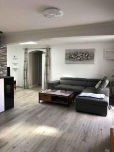 Annonce Location 3 pi�ces Maison Jarrie 17