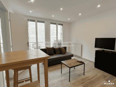 Louer Appartement Aix-en-provence 1450 euros