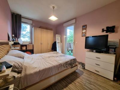 For sale Decines-charpieu 2 rooms 61 m2 Rhone (69150) photo 2