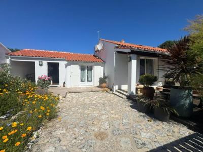 For sale Saint-pierre-d'oleron 5 rooms 105 m2 Charente maritime (17310) photo 0
