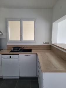 For rent Saint-andre-de-cubzac 4 rooms 80 m2 Gironde (33240) photo 1