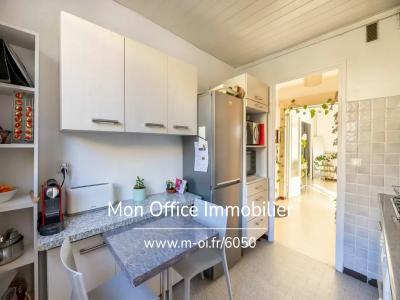 For sale Aix-en-provence 4 rooms 75 m2 Bouches du Rhone (13090) photo 2