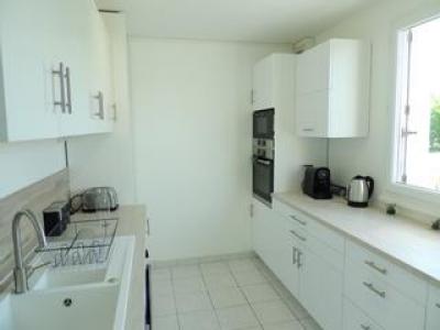 Louer Appartement Villenave-d'ornon 572 euros