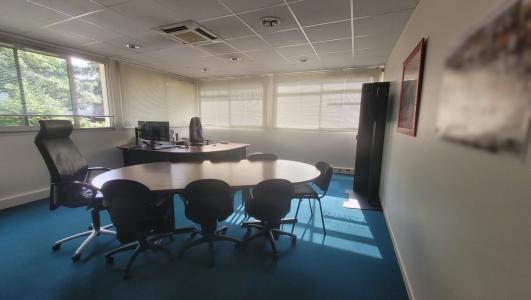 Louer Bureau 218 m2 Roche-sur-yon