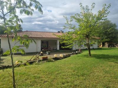 For sale Houga 4 rooms 131 m2 Gers (32460) photo 0