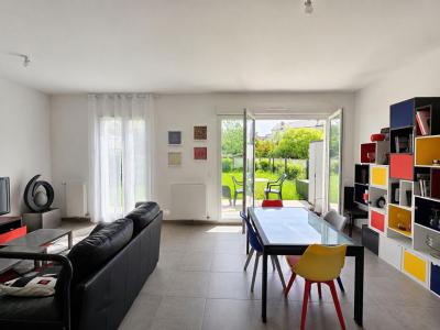 For sale Vaires-sur-marne 3 rooms 61 m2 Seine et marne (77360) photo 0