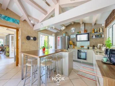 For sale Saint-trojan-les-bains 14 rooms 360 m2 Charente maritime (17370) photo 1