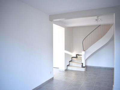 Louer Maison 109 m2 Saint-nazaire-d'aude