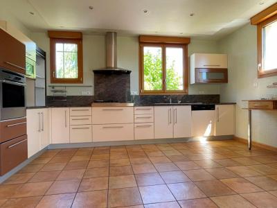 Acheter Maison 194 m2 Montfort-sur-meu